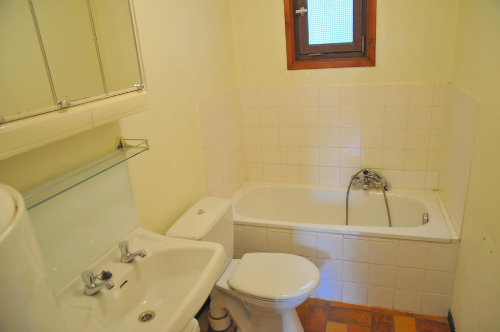 Village De Vacances De Vencimont Voneche Room photo